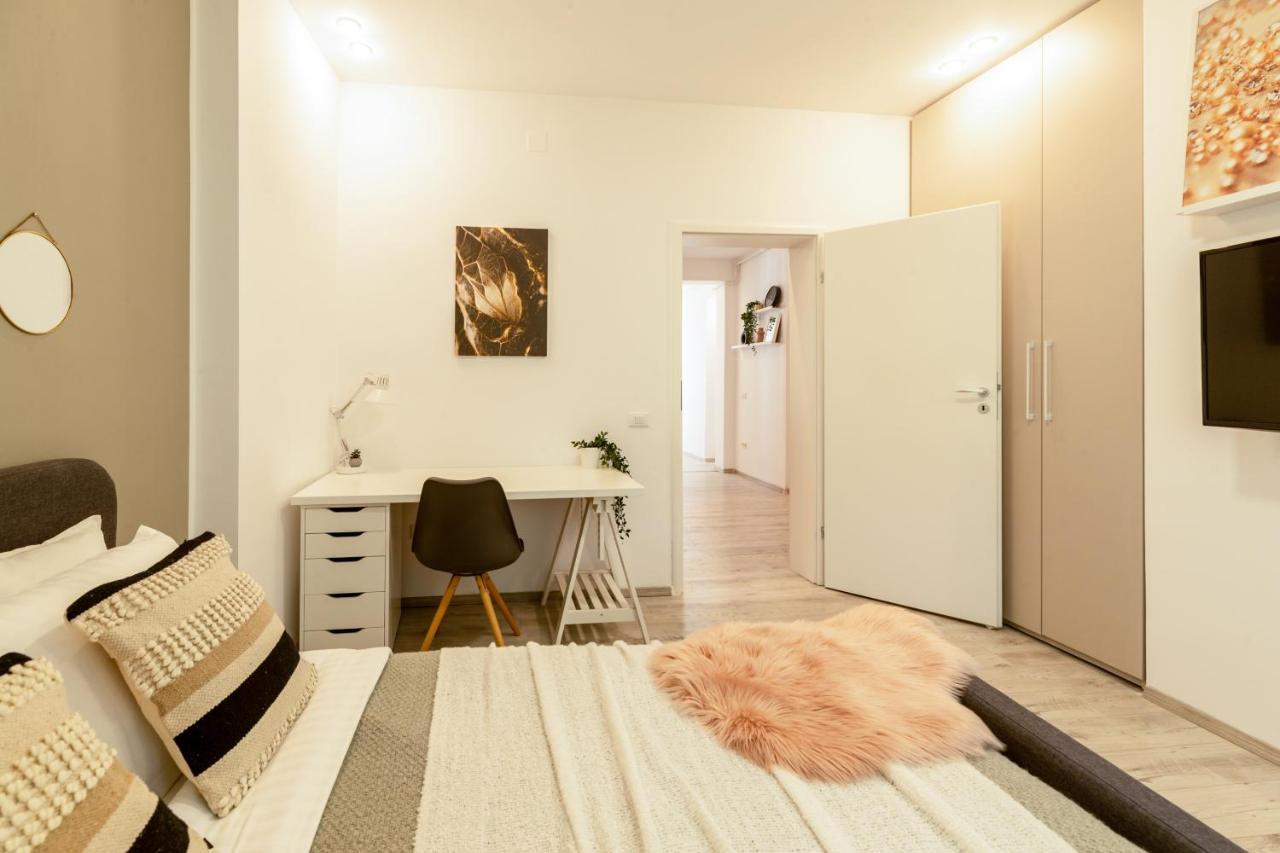 Ideal Stay: Spacious 2Br Apt Near Calea Victoriei Букурещ Екстериор снимка